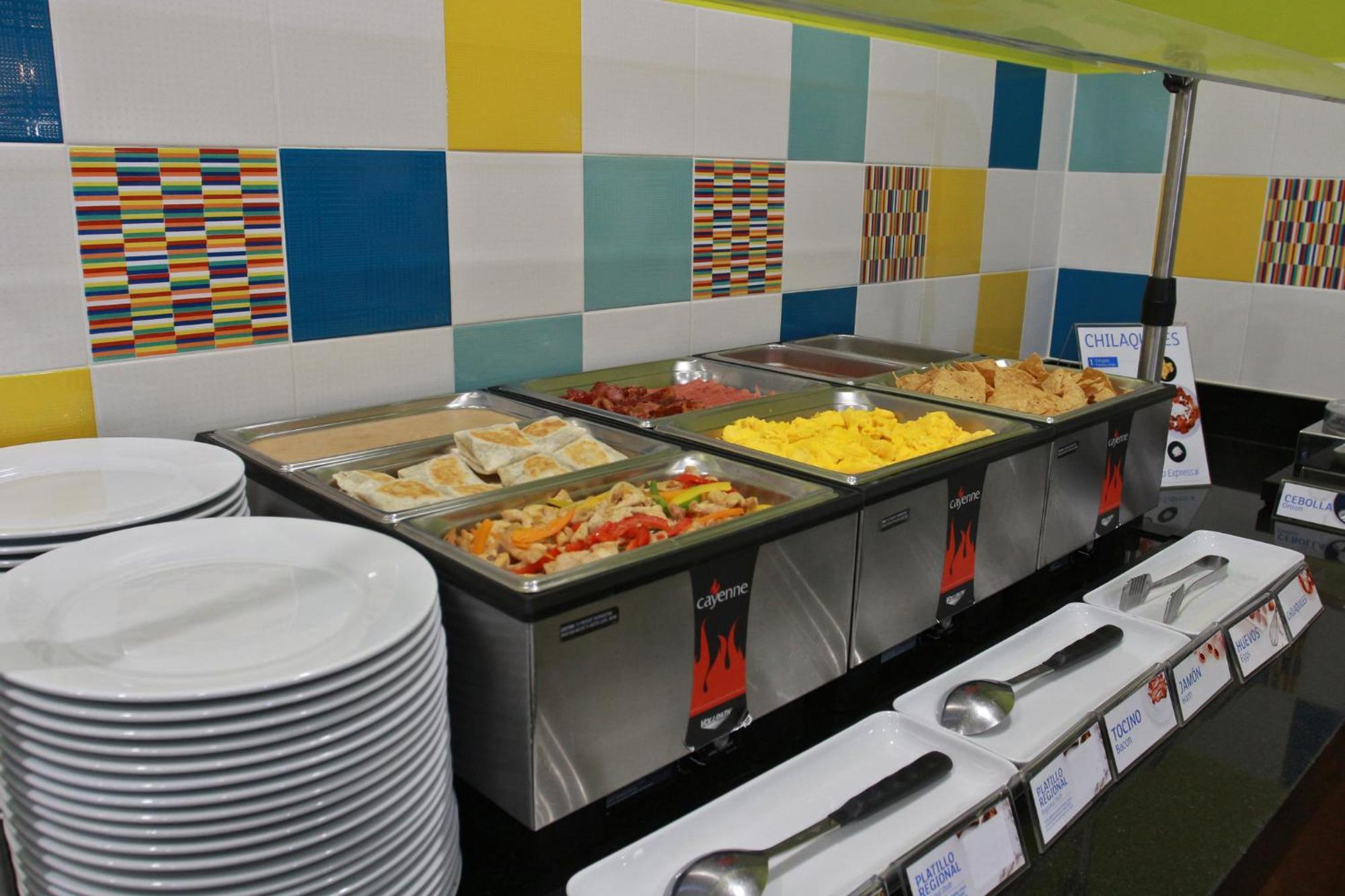 Holiday Inn Express & Suites Mexicali By Ihg Екстериор снимка